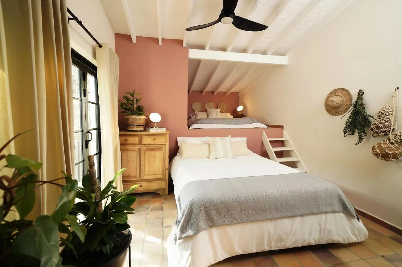 ****  Hotel Quinta Ladera Medellin Colombia
