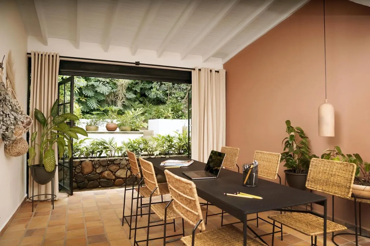 Hotel Quinta Ladera Medellín 4*,