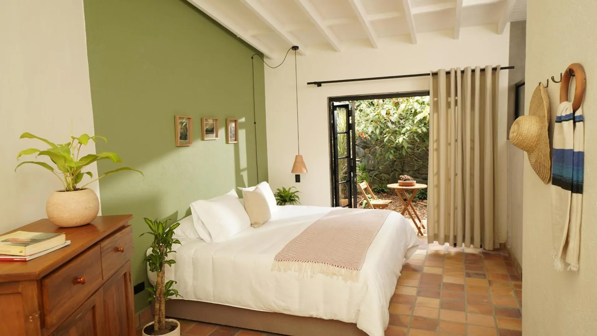 ****  Hotel Quinta Ladera Medellín Colombia
