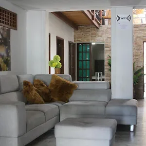 guarinca-magica-hotel.santamartahotels.net/