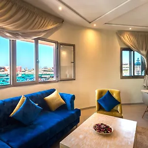 Aparthotel Medina **